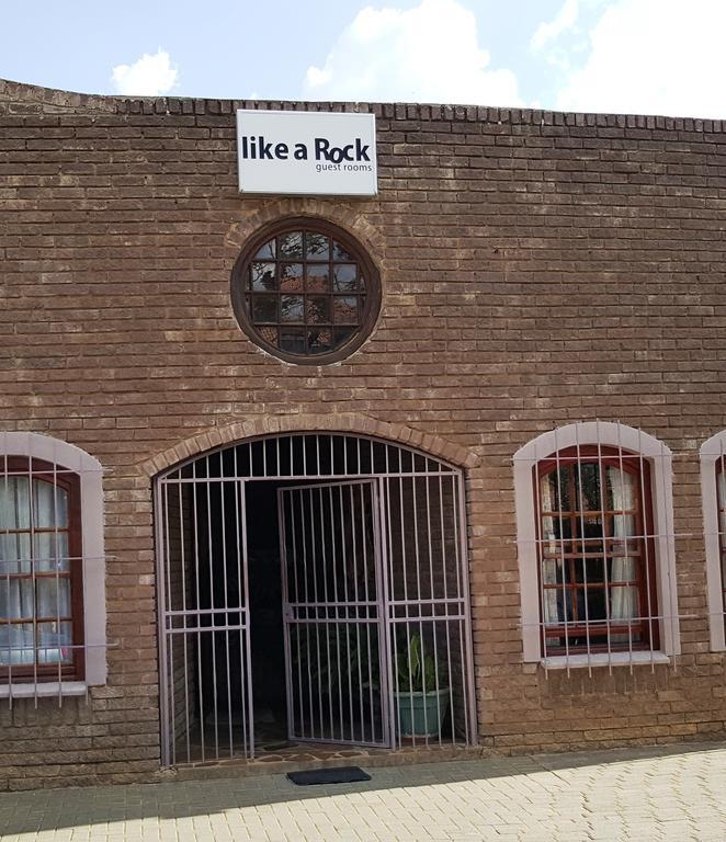 Like A Rock Hotel Bloemfontein Luaran gambar